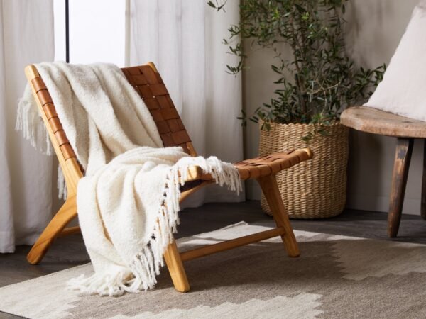 Alpaca Boucle Throw - Image 4