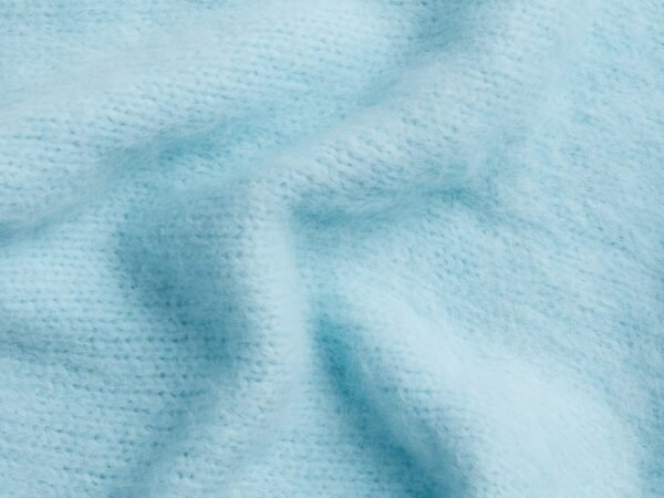 le FLEUR* Alpaca Fringe Throw - Image 3