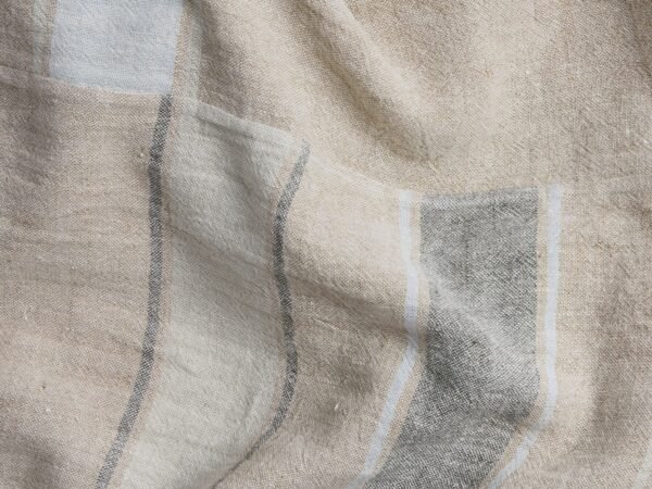 Heritage Linen Bed Cover - Image 3