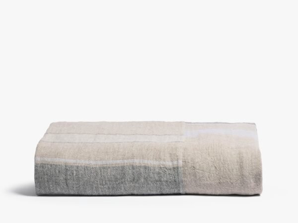 Heritage Linen Bed Cover - Image 2