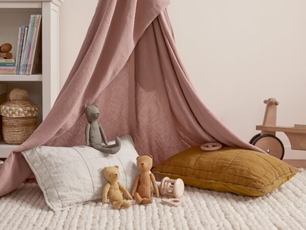 Toddler Linen Box Quilted Sham - Image 4